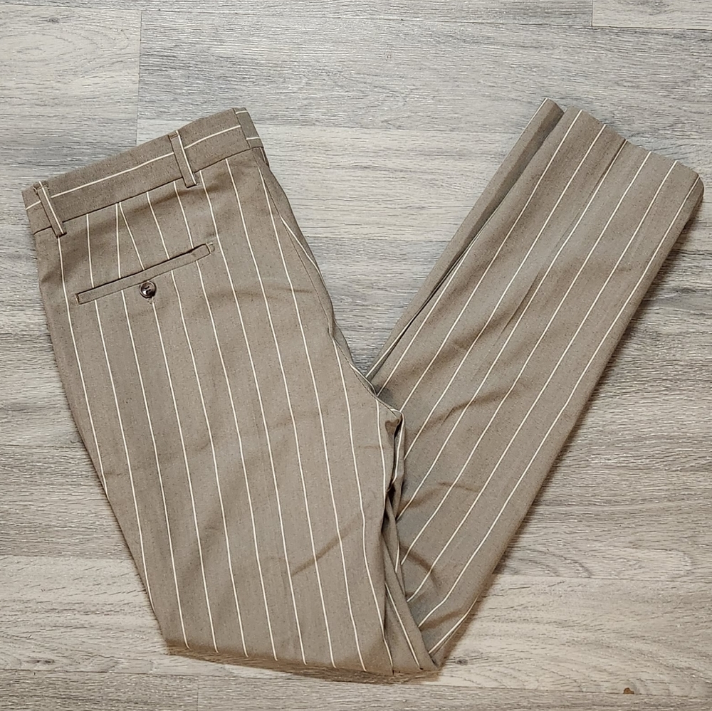 New! BOOHOO MENS STRIPED PANTS SIZE 32 CREAM